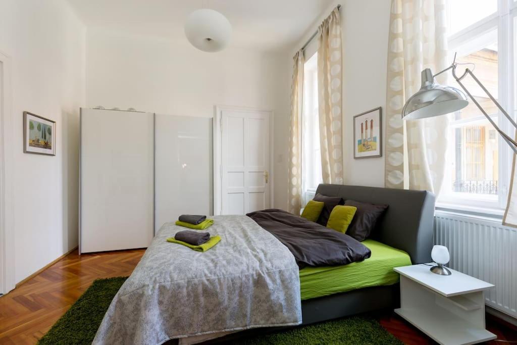 Apartment Riverside Green, 5th District Budapest