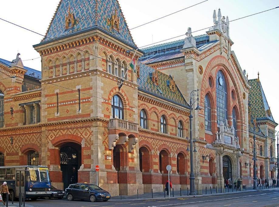 Riverside Green, 5th District Apartment Budapest